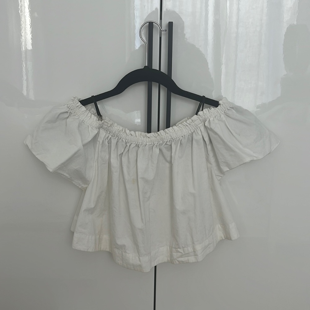 Aritzia Wilfred White Poplin off the shoulder crop top